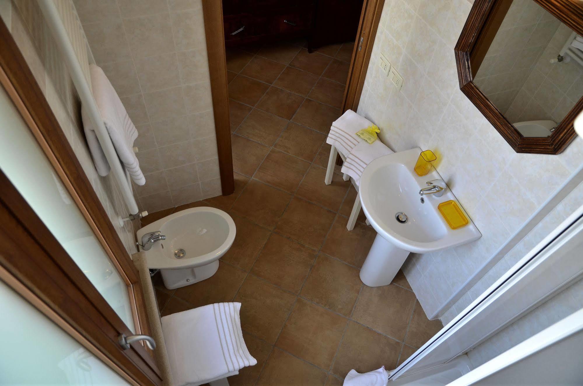 9 Muse Bed And Breakfast Canneto sull'Oglio Eksteriør bilde